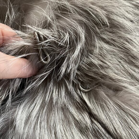 Fox Fur Collar - Silver Grey and Cream Colour - Vintage - Authentic - Picture 8 of 14